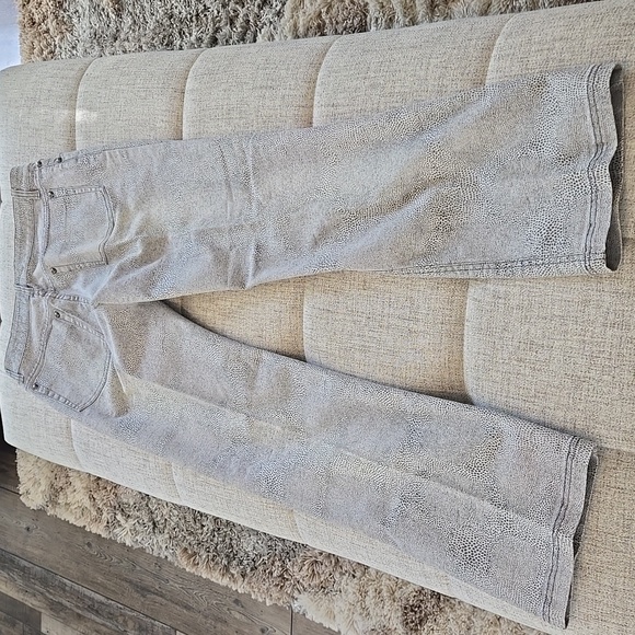 Bundle Size 8 Michael KORS, SEVEN7, & V Cristina - Picture 6 of 16